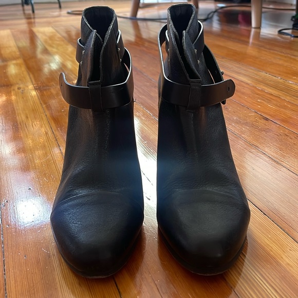 EUC rag & bone Black Harrow booties - size 41 (10.5 US) - Picture 5 of 8
